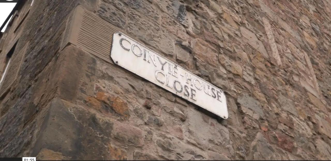 Royal Mile Old Town Apartment Edimburgo Esterno foto